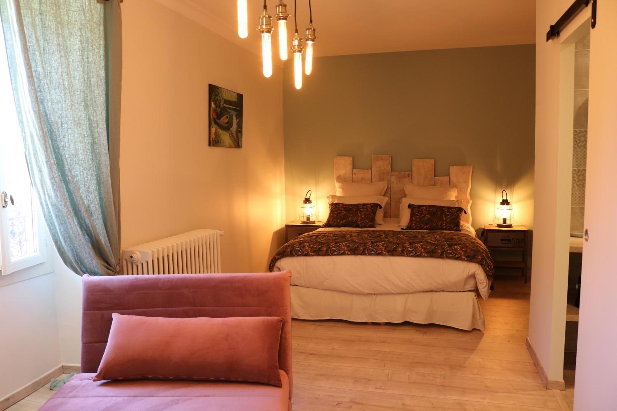 Bed and Breakfast Logis De Pierre Levee Bessines Exterior foto